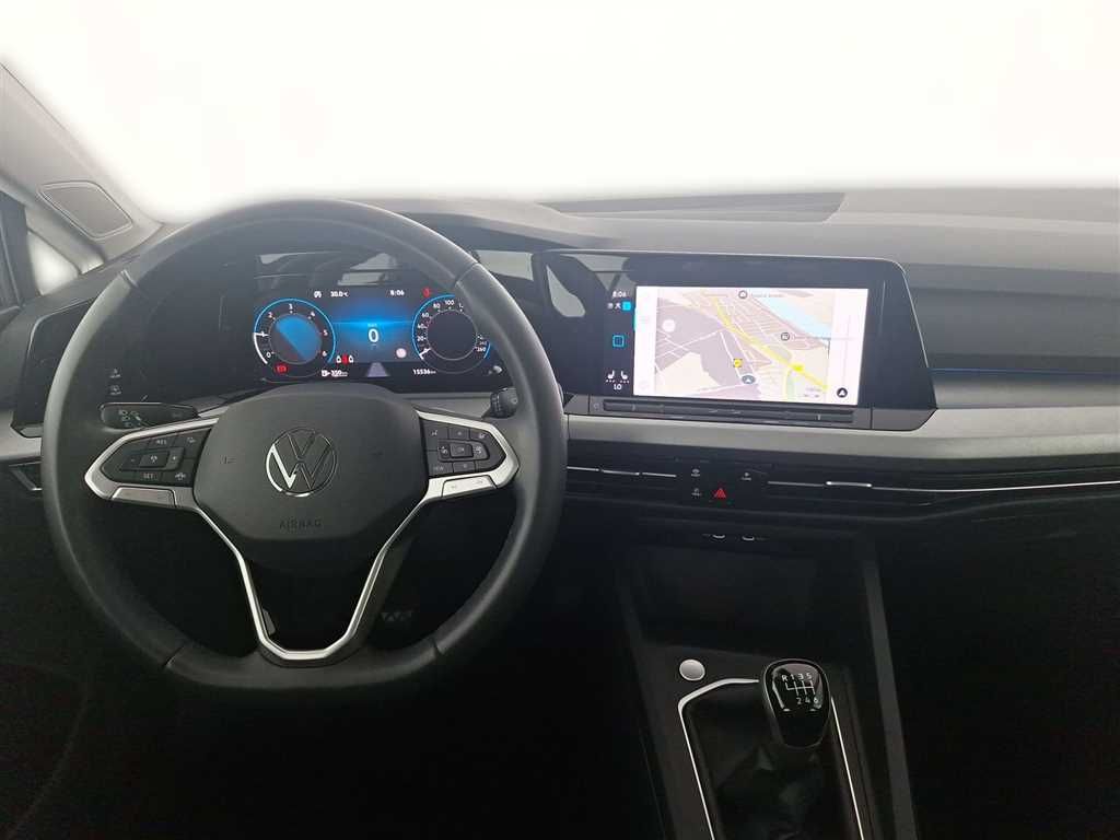 Volkswagen Golf 2024 г. Синий, пробег 15517 км