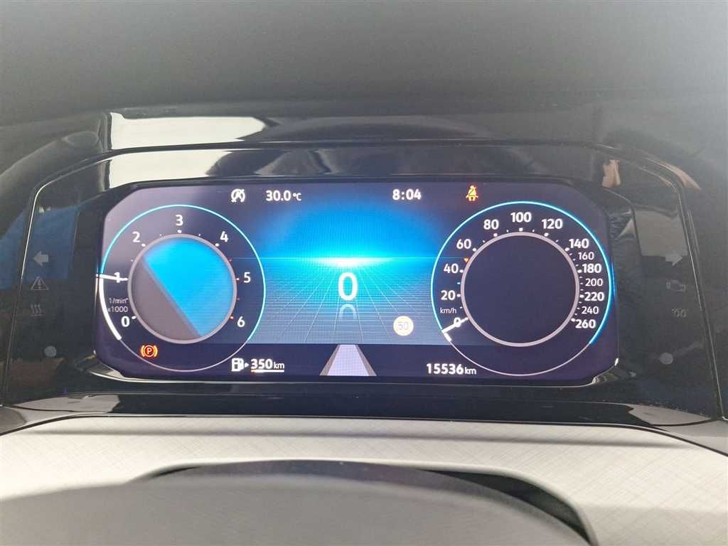 Volkswagen Golf 2024 г. Синий, пробег 15517 км