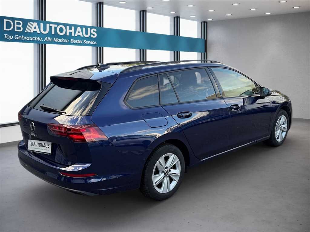 Volkswagen Golf 2024 г. Синий, пробег 26383 км