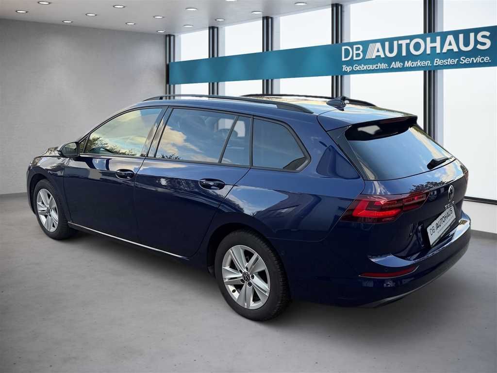 Volkswagen Golf 2024 г. Синий, пробег 26383 км