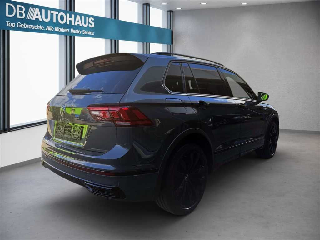 Volkswagen Tiguan 2024 г. Серый, пробег 51045 км