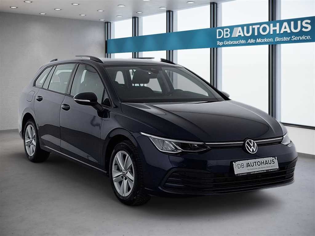Volkswagen Golf 2023 г. Синий, пробег 59150 км
