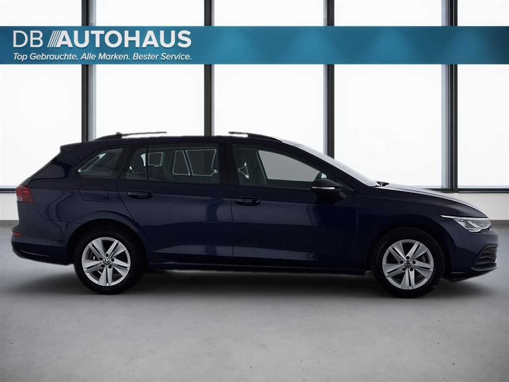 Volkswagen Golf 2023 г. Синий, пробег 59150 км