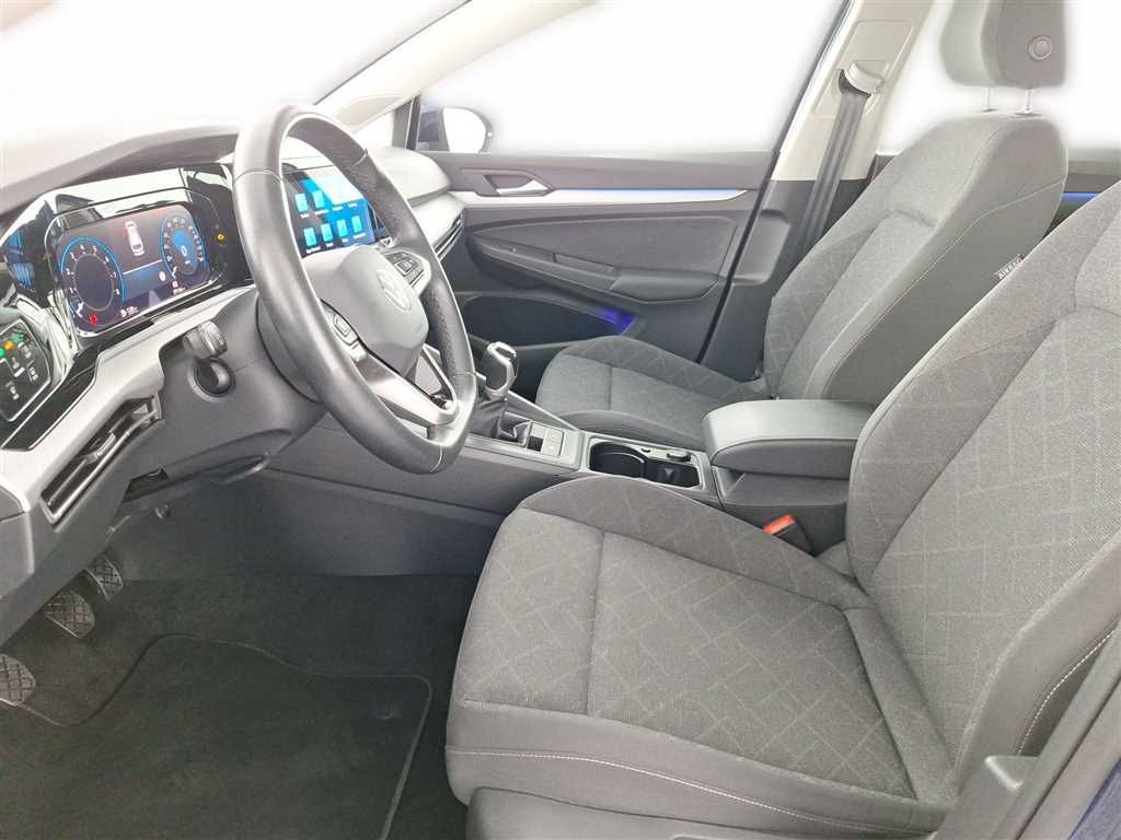 Volkswagen Golf 2023 г. Синий, пробег 59150 км