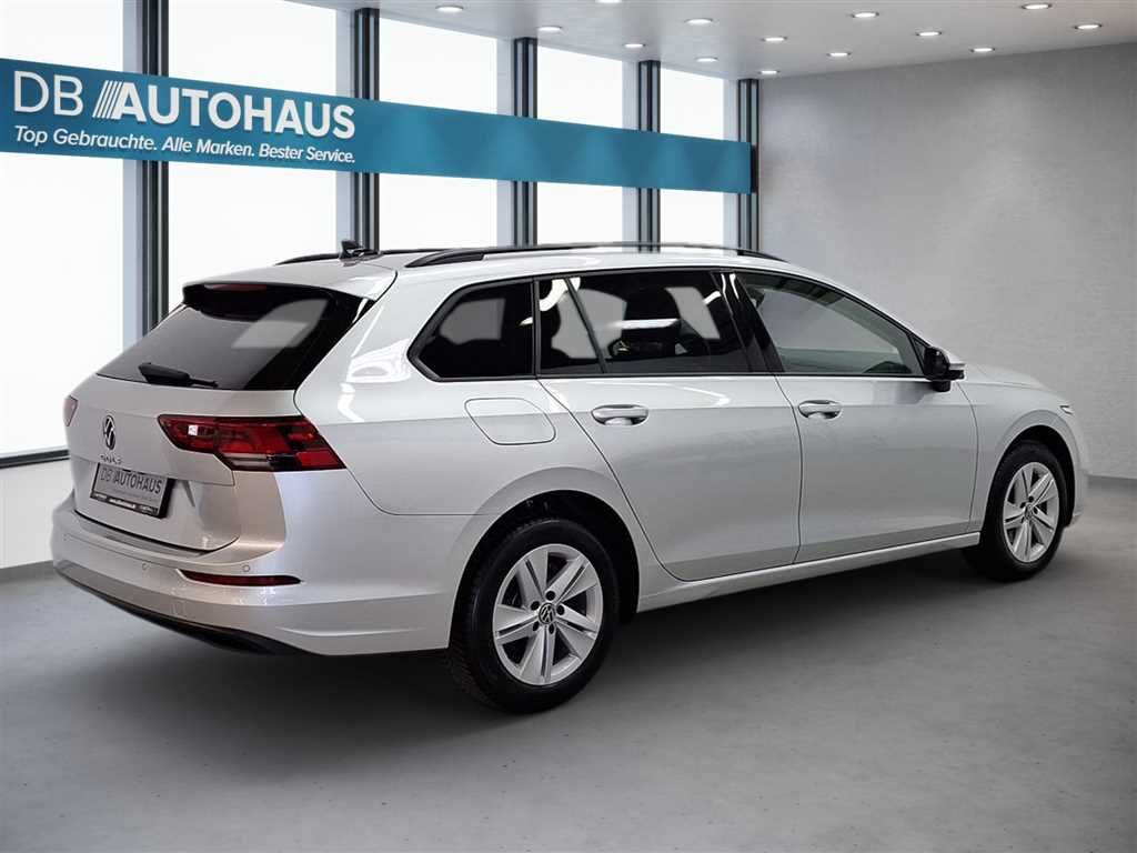 Volkswagen Golf 2024 г. Серебристый, пробег 25304 км