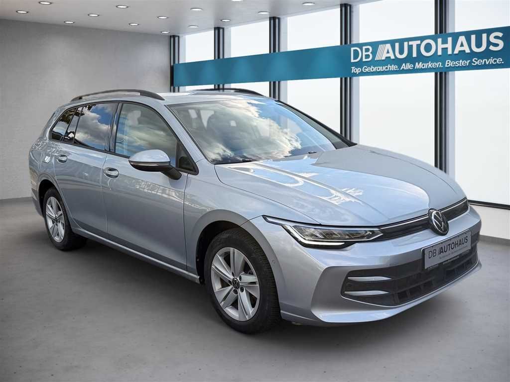 Volkswagen Golf 2025 г. Серебристый, пробег 40190 км