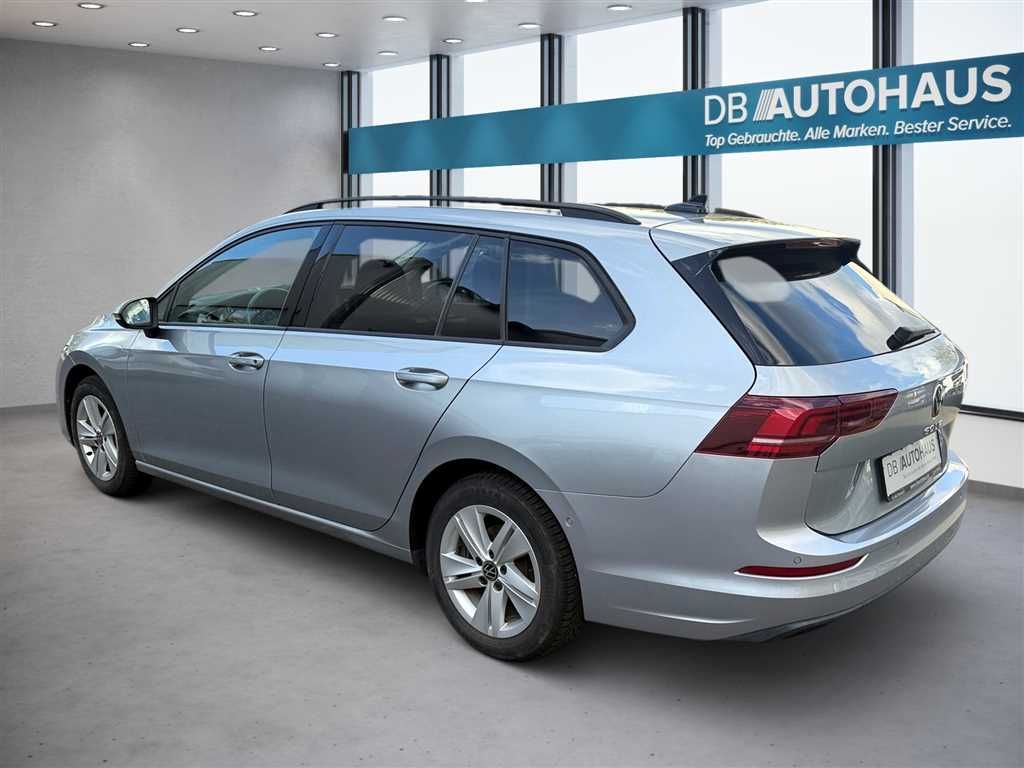 Volkswagen Golf 2025 г. Серебристый, пробег 40190 км