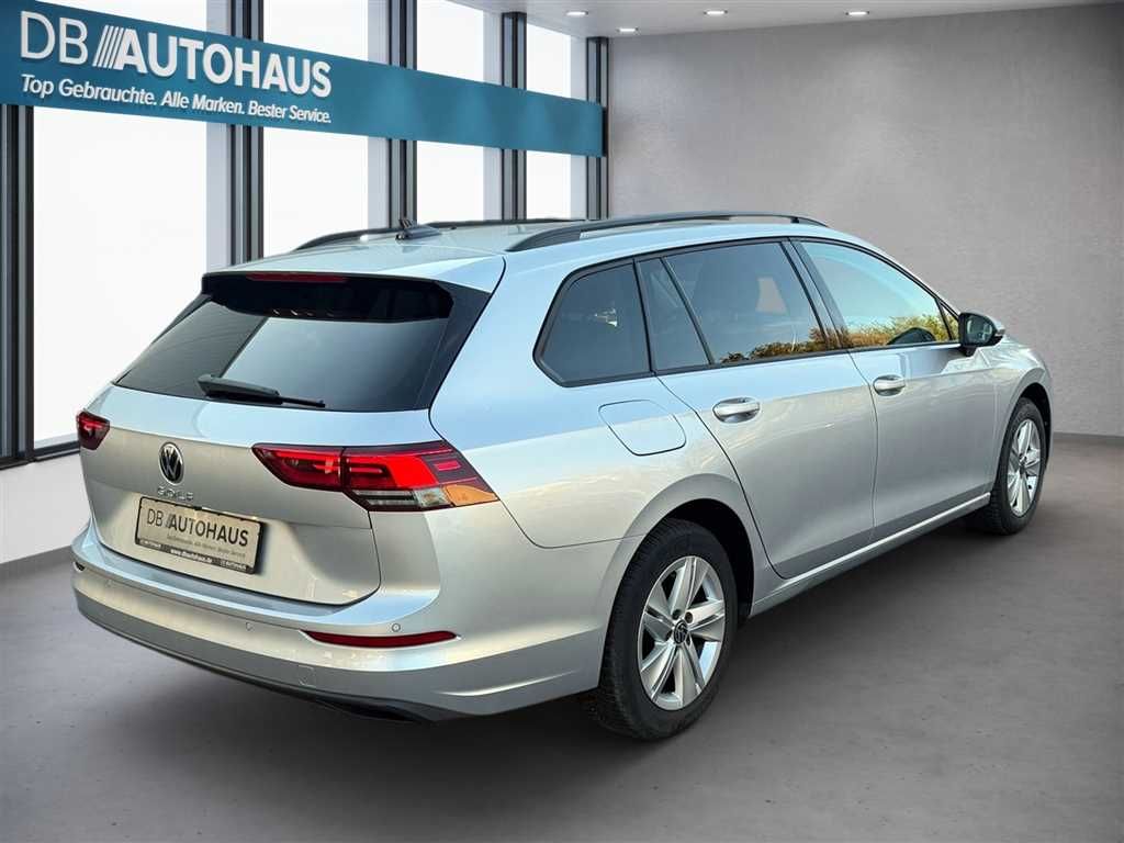 Volkswagen Golf 2024 г. Серебристый, пробег 29726 км