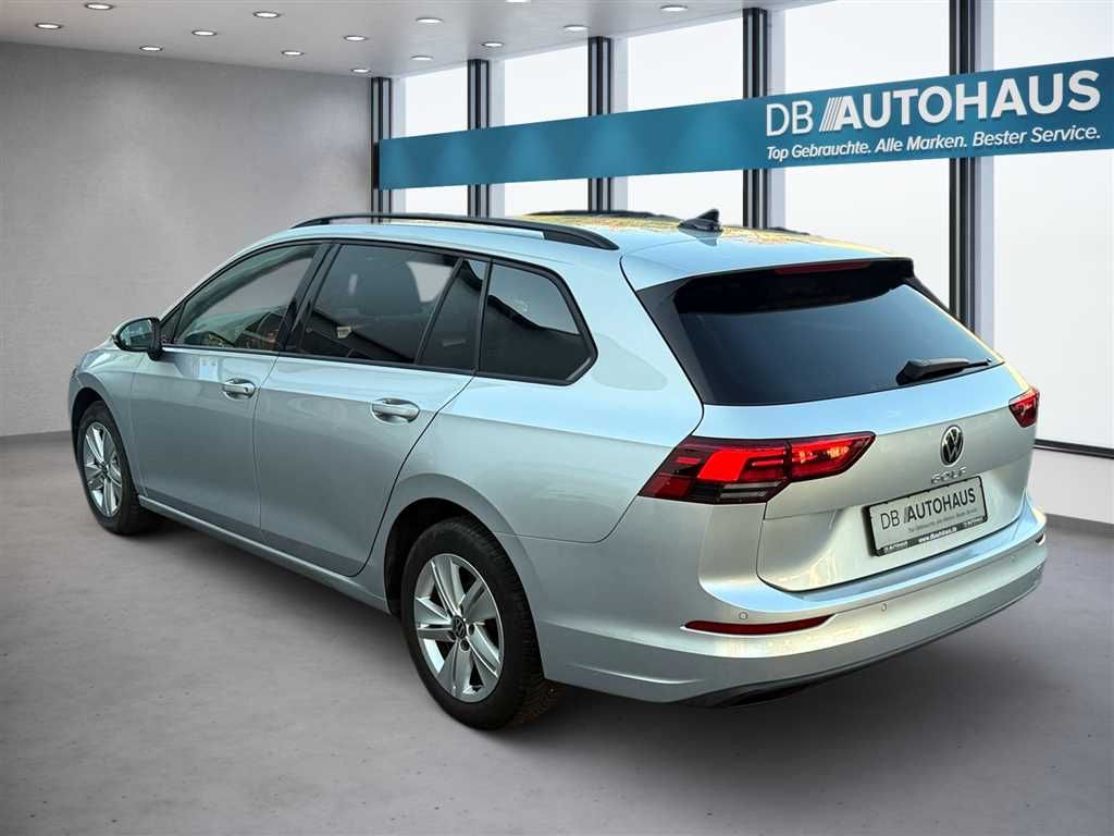 Volkswagen Golf 2024 г. Серебристый, пробег 29726 км