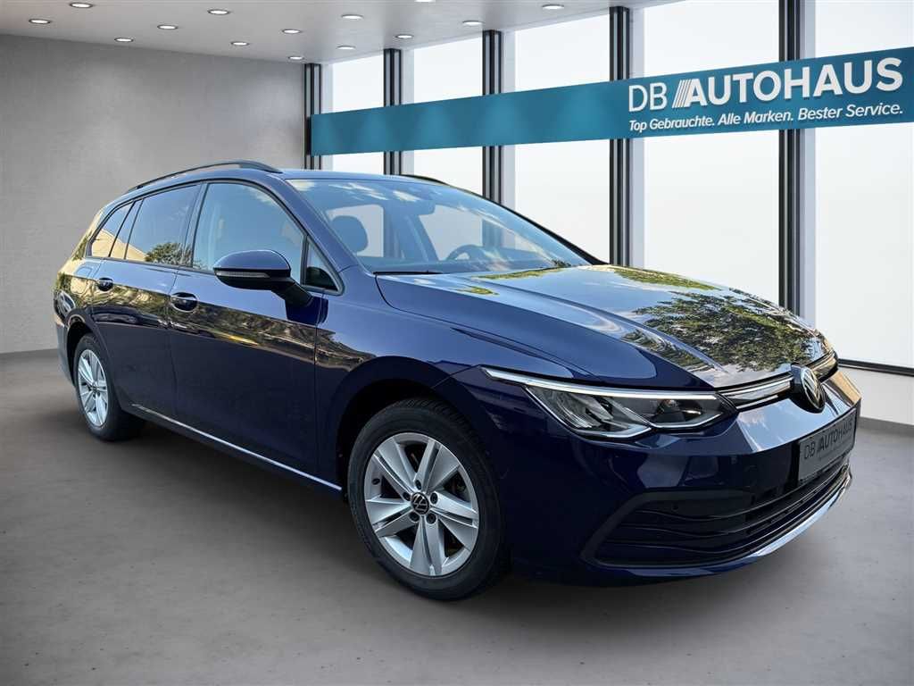 Volkswagen Golf 2024 г. Синий, пробег 48870 км