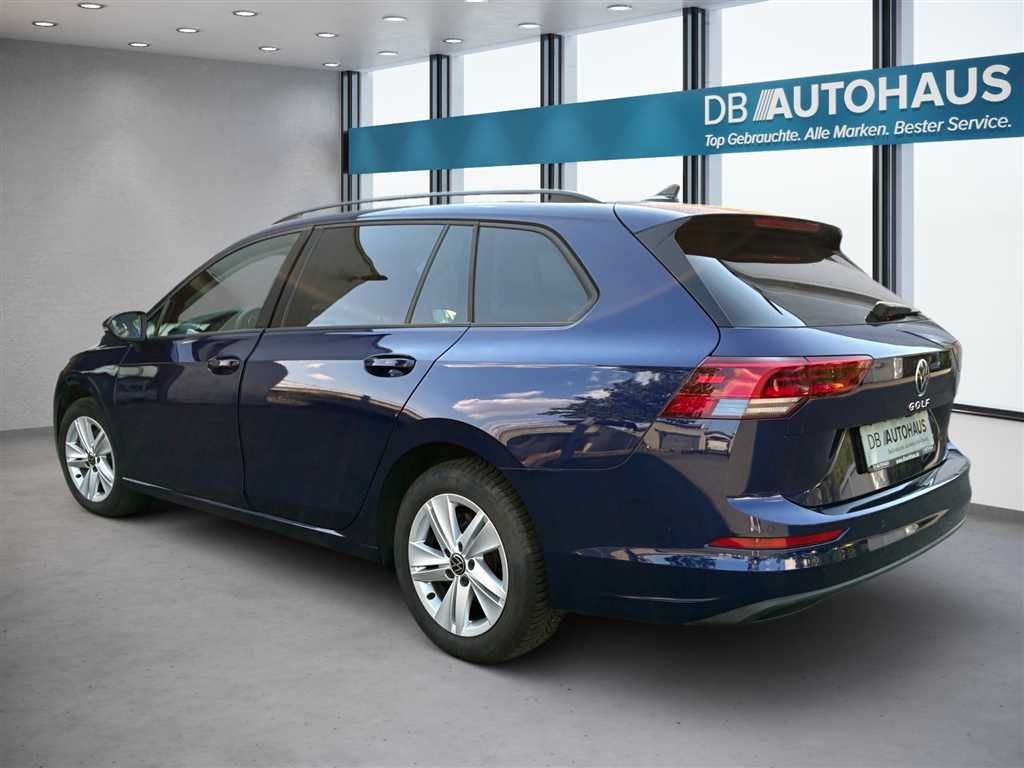 Volkswagen Golf 2024 г. Синий, пробег 48870 км