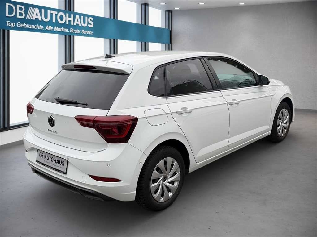 Volkswagen Polo 2024 г. Белый, пробег 25207 км