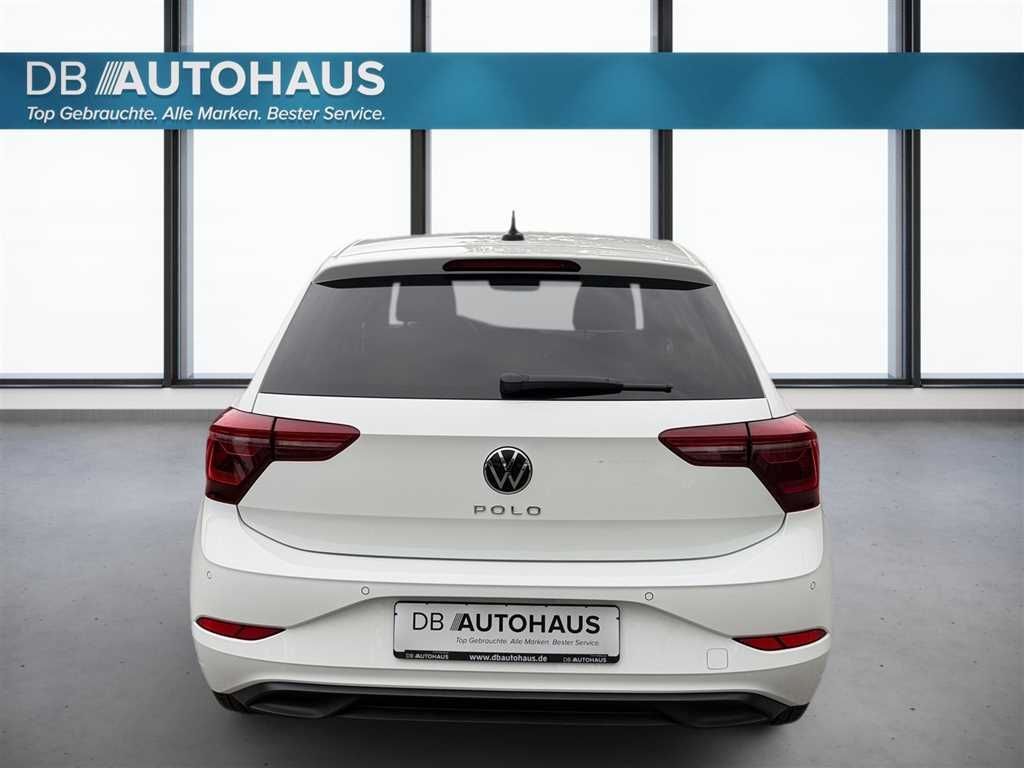 Volkswagen Polo 2024 г. Белый, пробег 25207 км