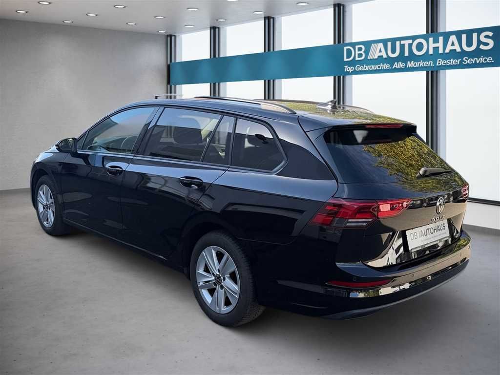 Volkswagen Golf 2024 г. Чёрный, пробег 26865 км