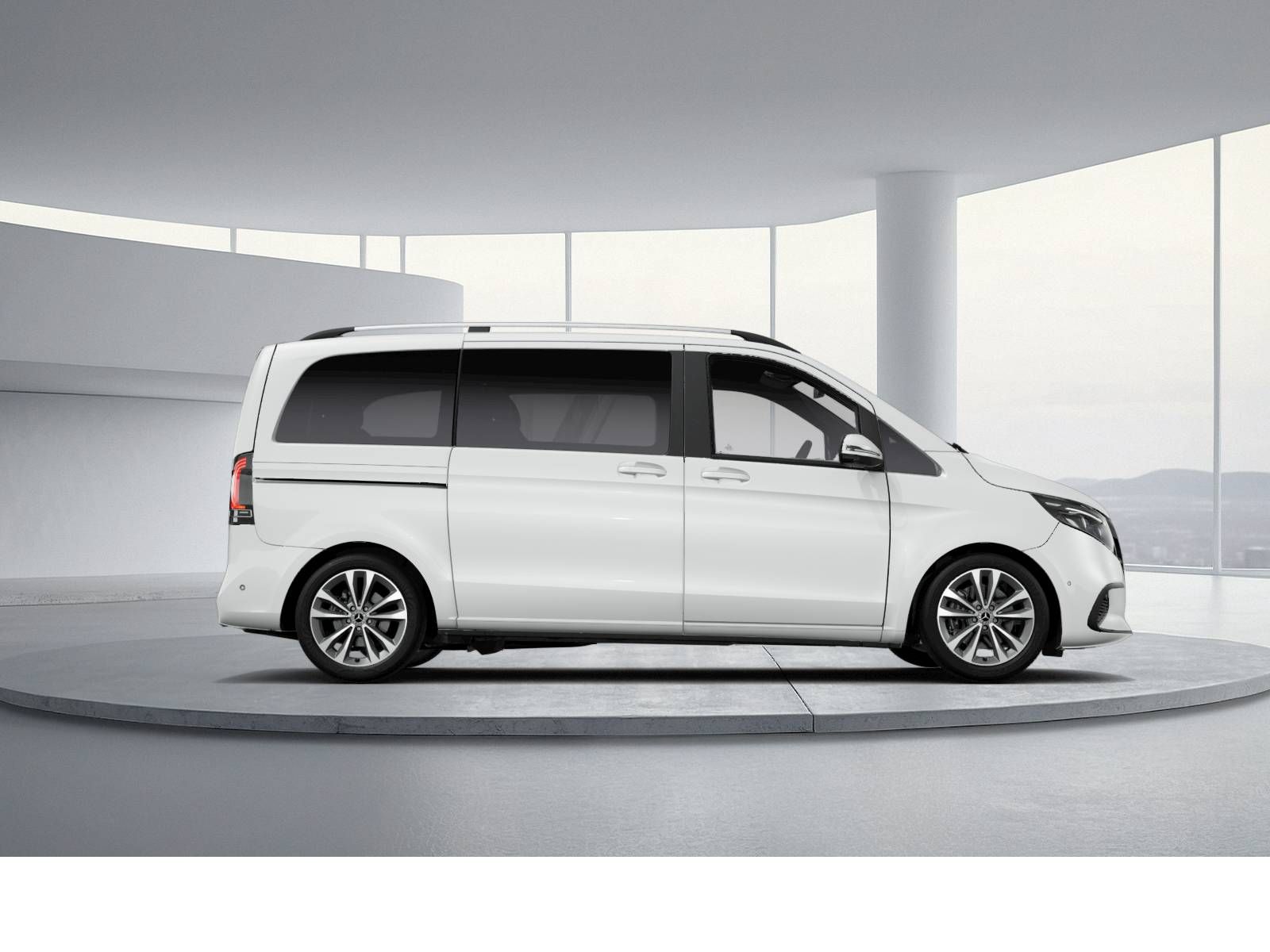 Mercedes-Benz V 220 2025 г. Белый, пробег 6503 км