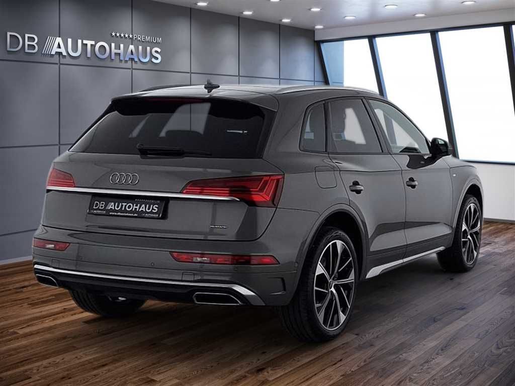Audi Q5 2024 г. Серый, пробег 58565 км