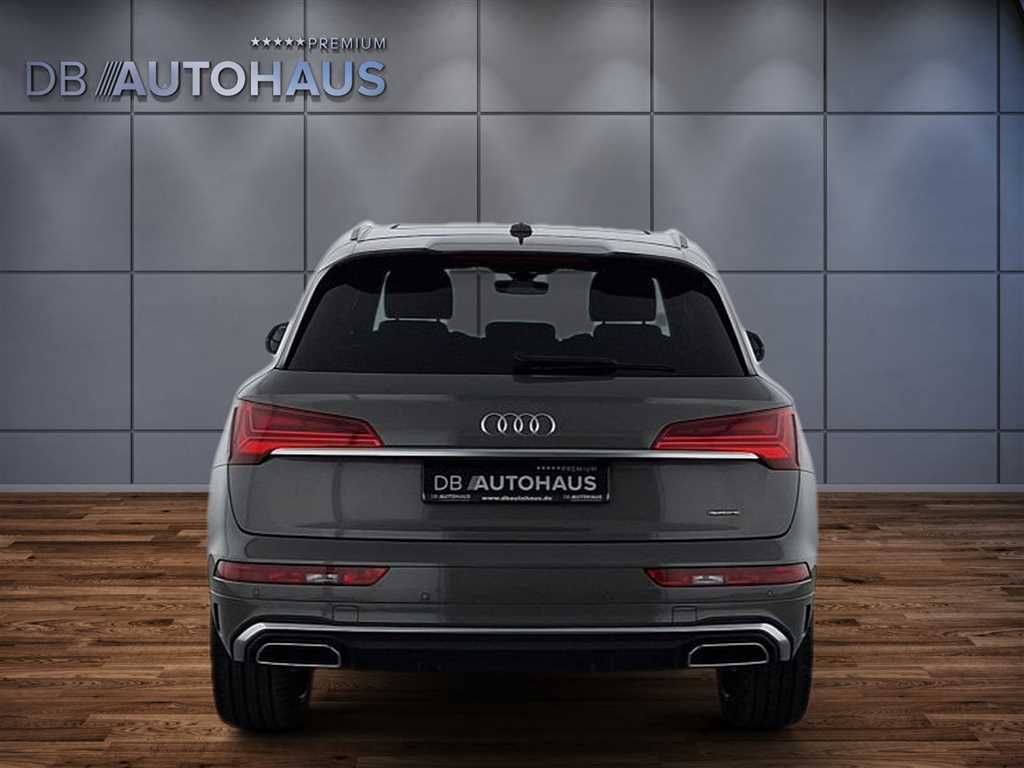 Audi Q5 2024 г. Серый, пробег 58565 км