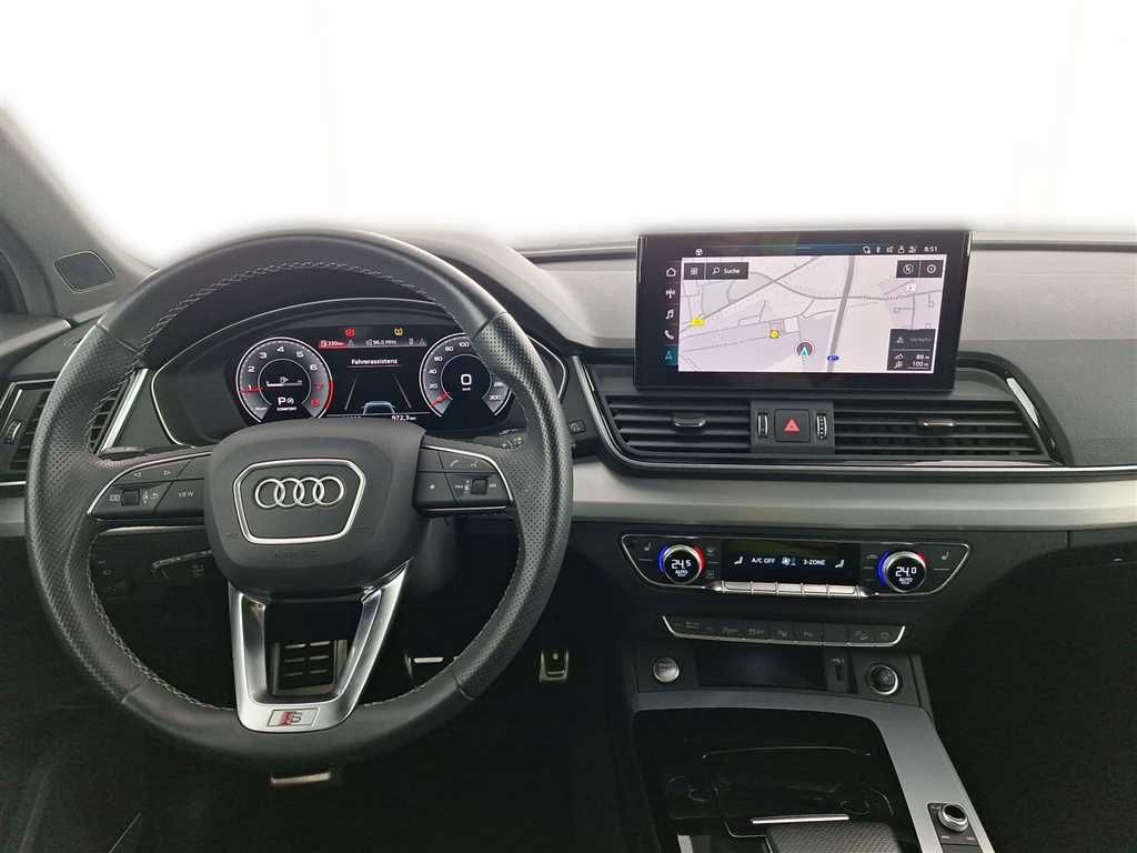 Audi Q5 2024 г. Серый, пробег 58565 км