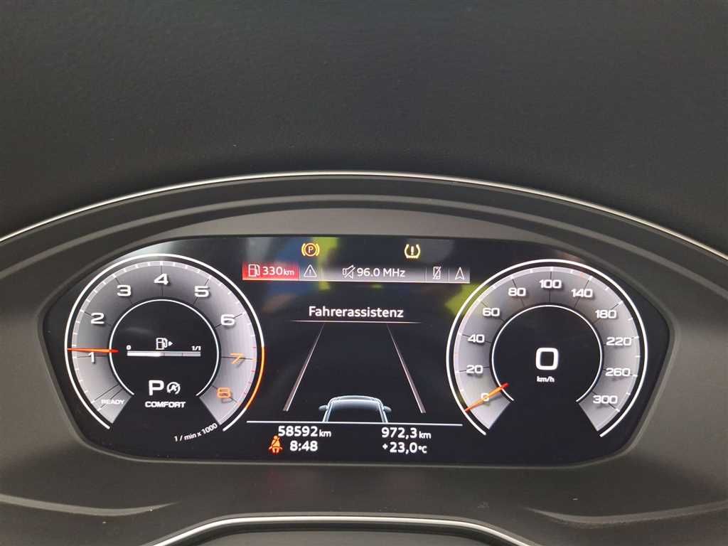 Audi Q5 2024 г. Серый, пробег 58565 км