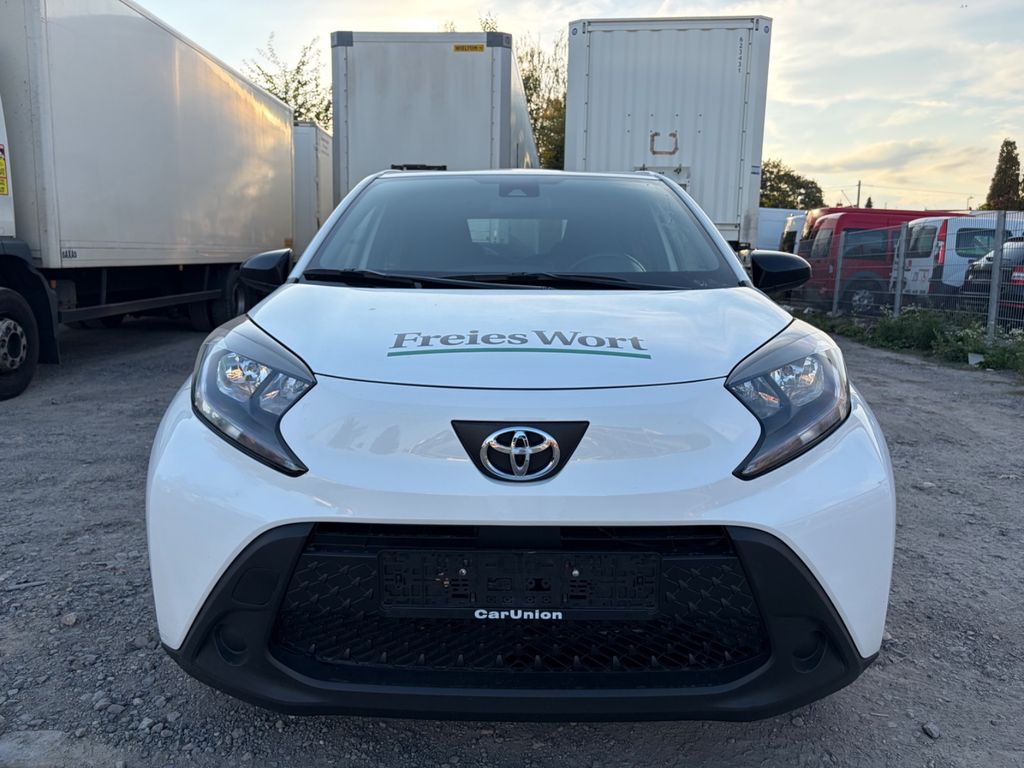 Toyota AYGO (X) 2024 г. Белый, пробег 44951 км