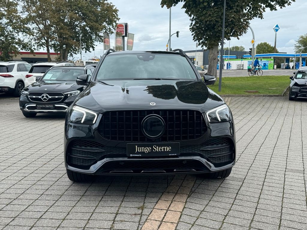 Mercedes-Benz GLE 400 2023 г. Чёрный, пробег 59643 км