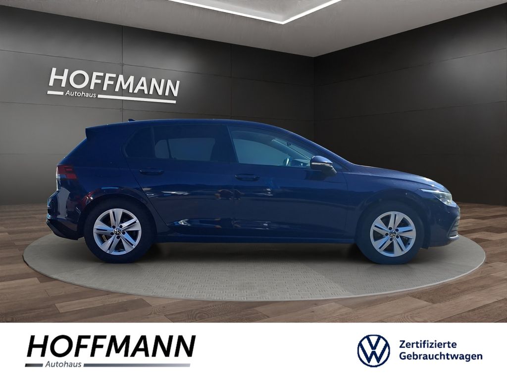 Volkswagen Golf 2022 г. Синий, пробег 40636 км