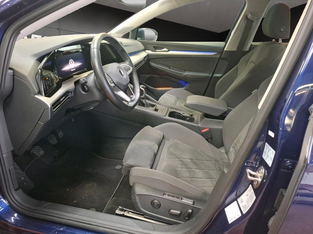Volkswagen Golf 2022 г. Синий, пробег 40636 км
