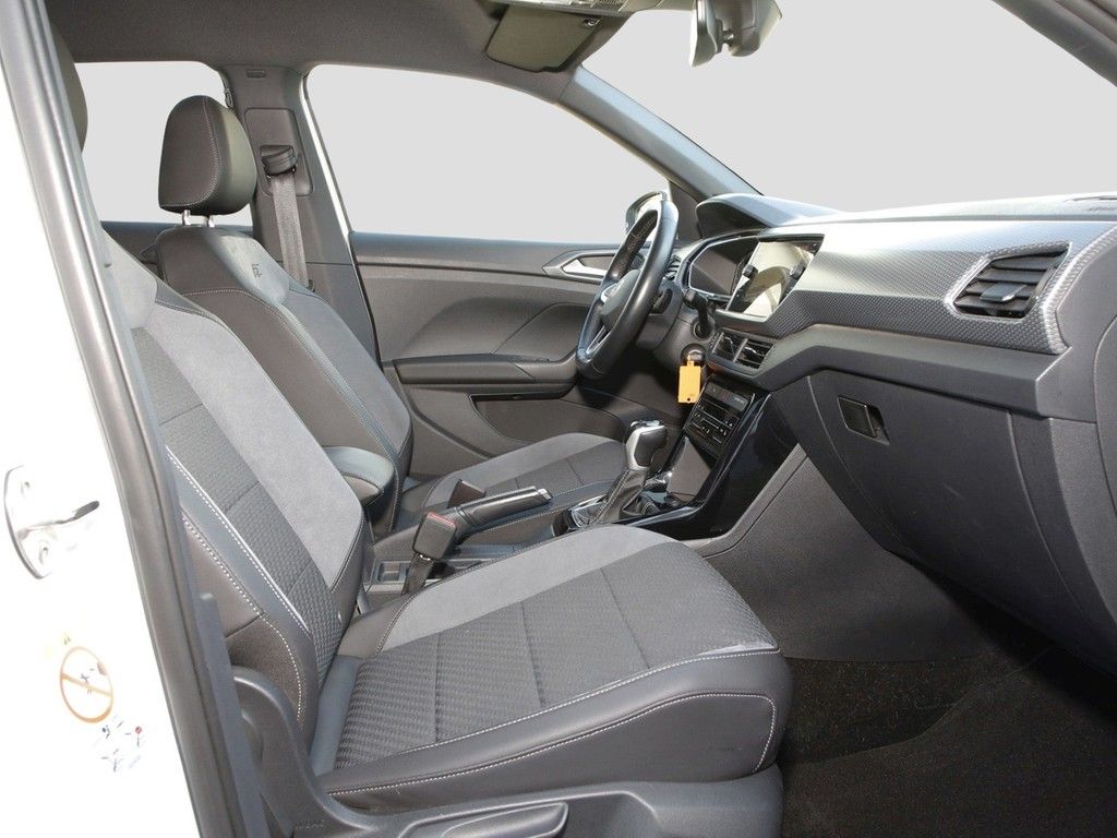 Volkswagen T-Cross 2023 г. Белый, пробег 32020 км
