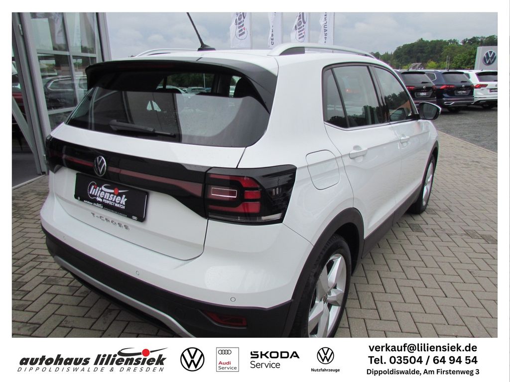 Volkswagen T-Cross 2023 г. Белый, пробег 39595 км