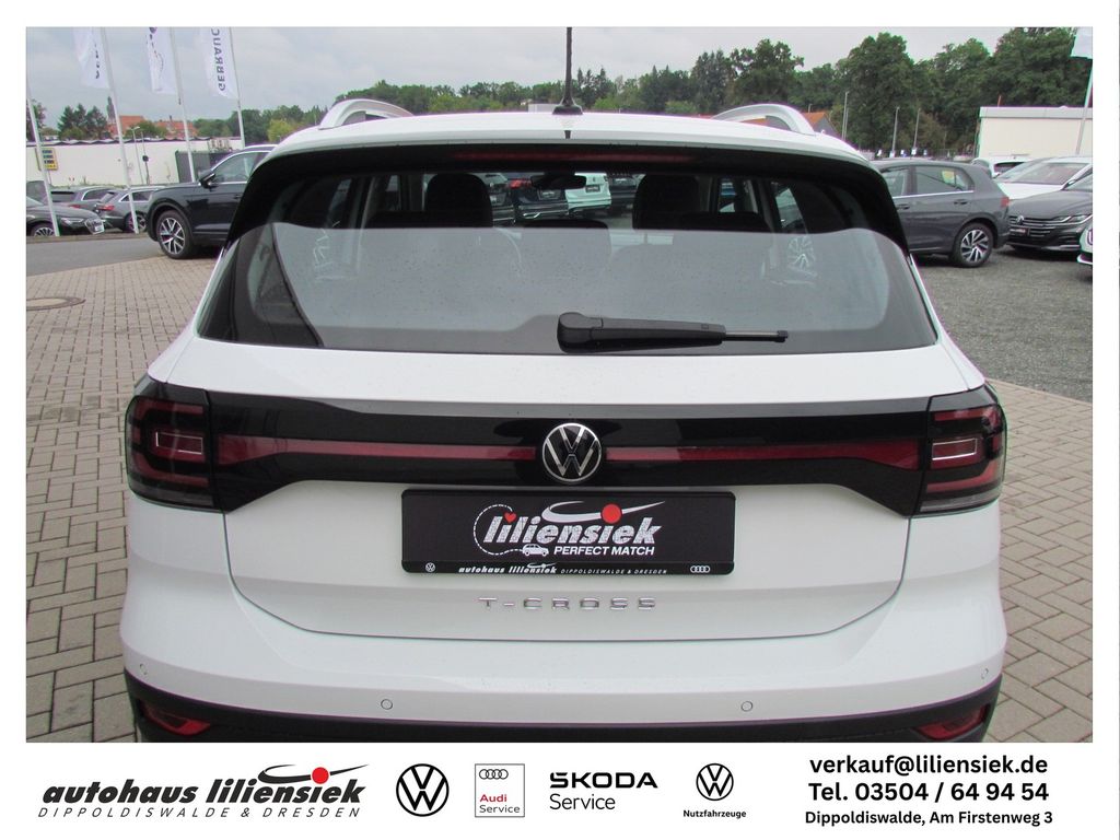 Volkswagen T-Cross 2023 г. Белый, пробег 39595 км