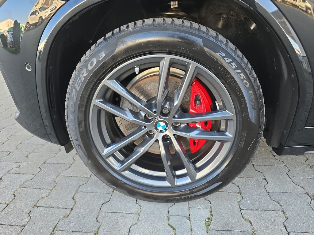 BMW X3 2024 г. Чёрный, пробег 47513 км