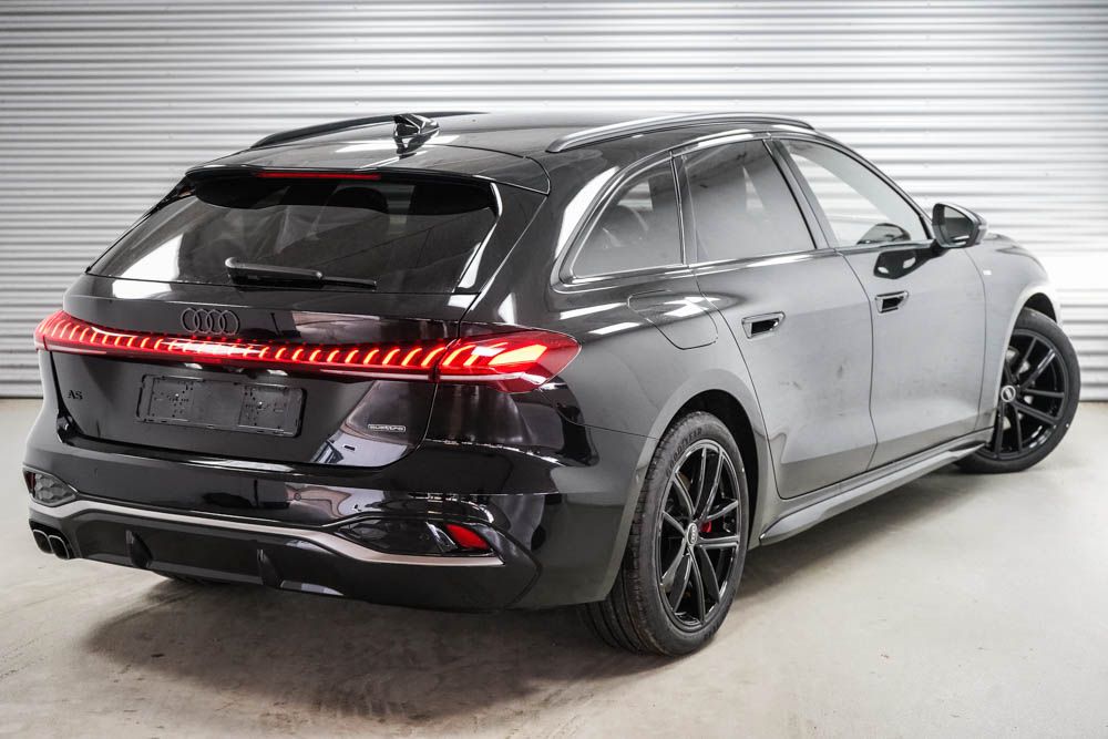 Audi A5 2024 г. Чёрный, пробег 30000 км