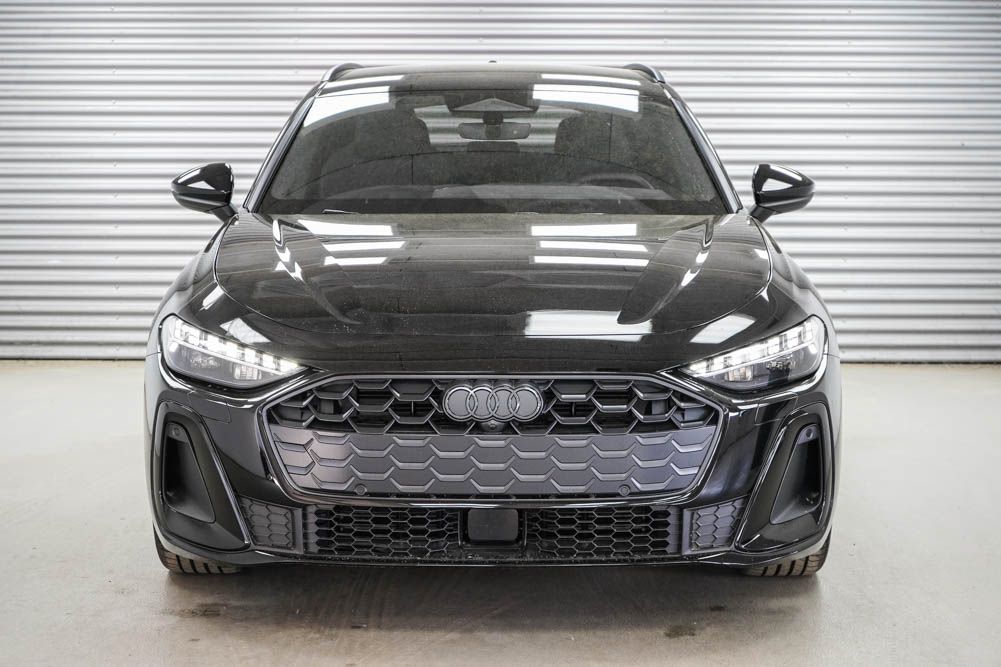 Audi A5 2026 г. Чёрный, пробег 20 км