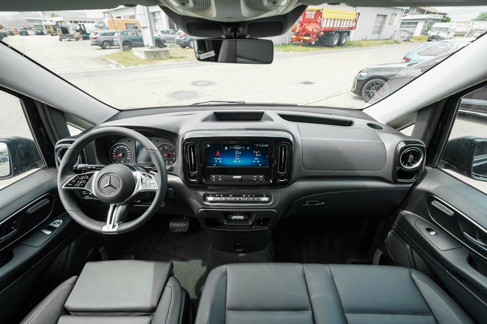 Mercedes-Benz Vito 2026 г. Чёрный, пробег 20 км