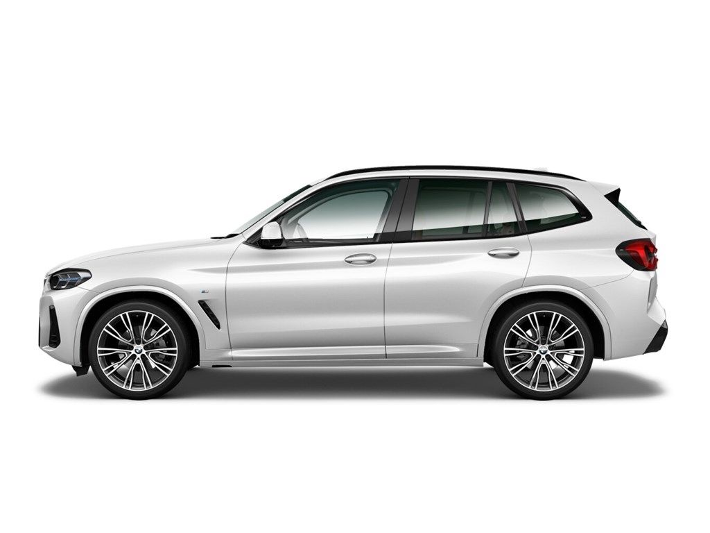 BMW X3 2023 г. Белый, пробег 53007 км
