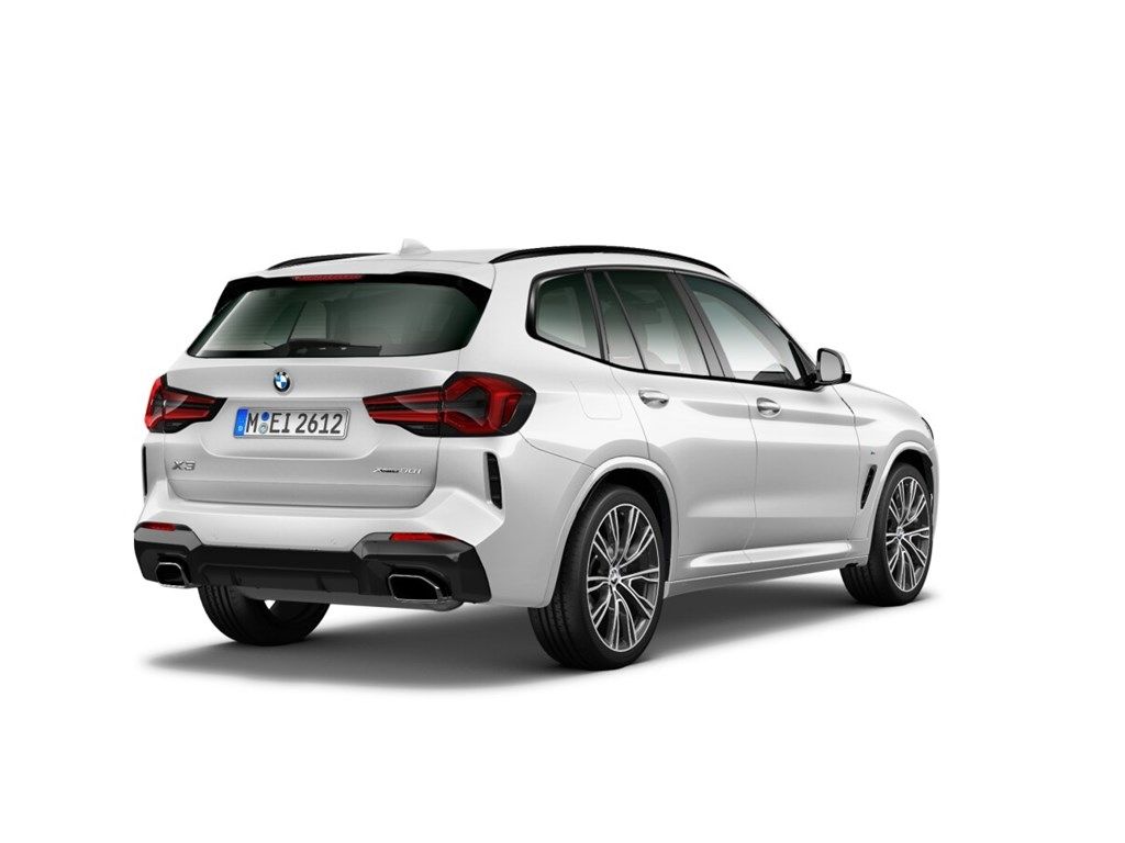 BMW X3 2023 г. Белый, пробег 53007 км