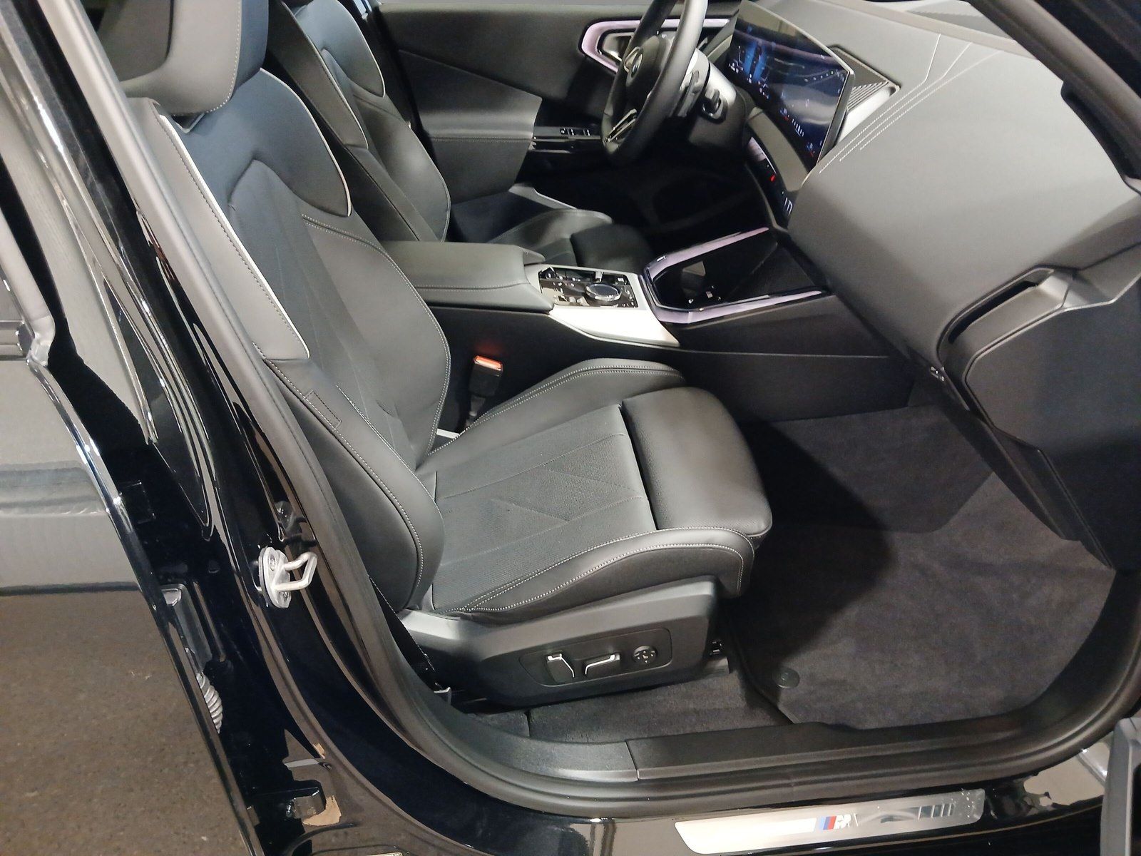 BMW X3 2026 г. Чёрный, пробег 13143 км