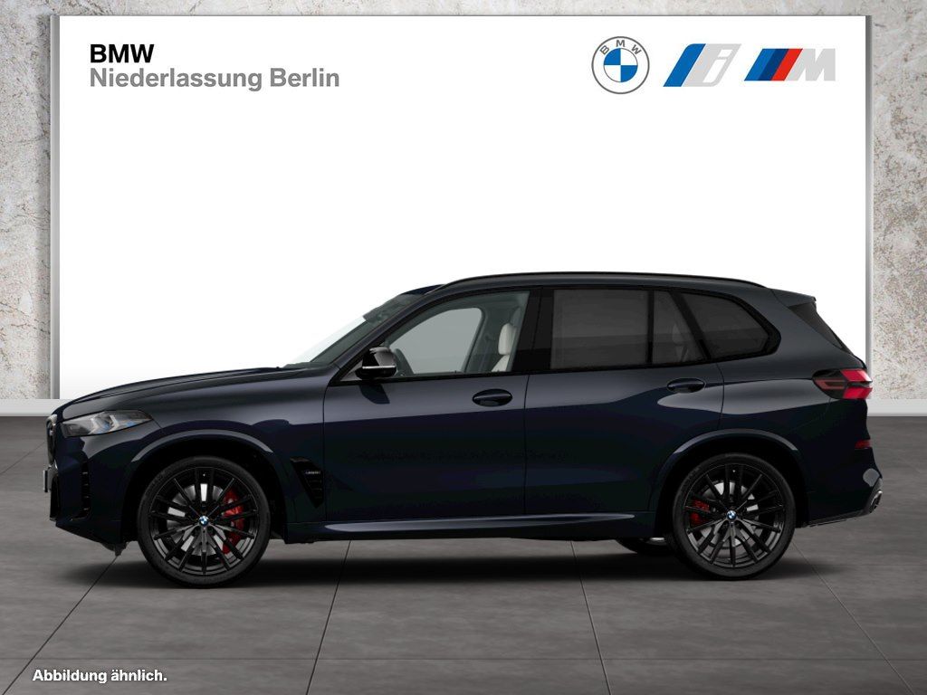 BMW X5 M60 2023 г. Чёрный, пробег 55058 км