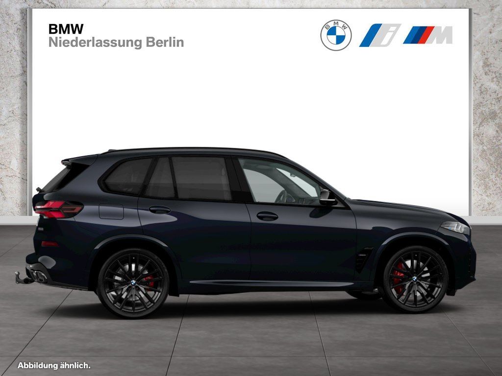 BMW X5 M60 2023 г. Чёрный, пробег 55058 км