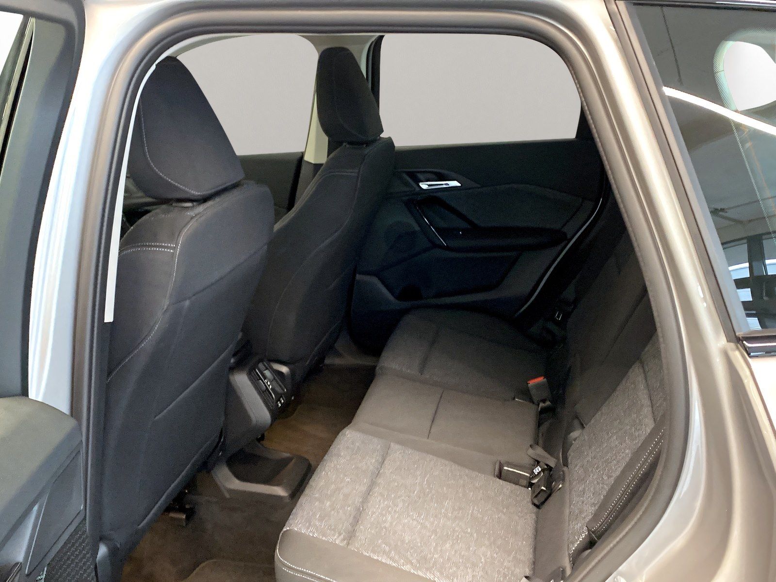 BMW X1 2025 г. Серебристый, пробег 14011 км