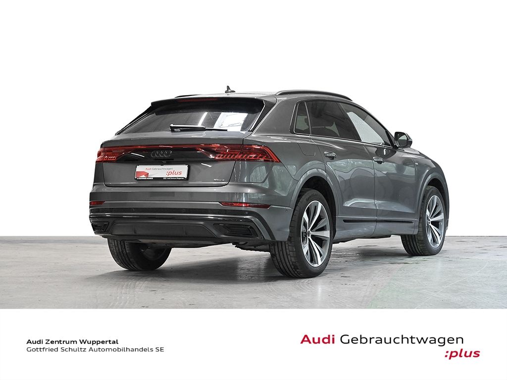 Audi Q8 2023 г. Серый, пробег 55766 км