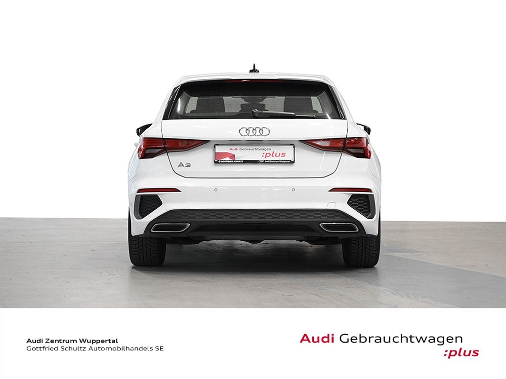Audi A3 2023 г. Белый, пробег 36689 км