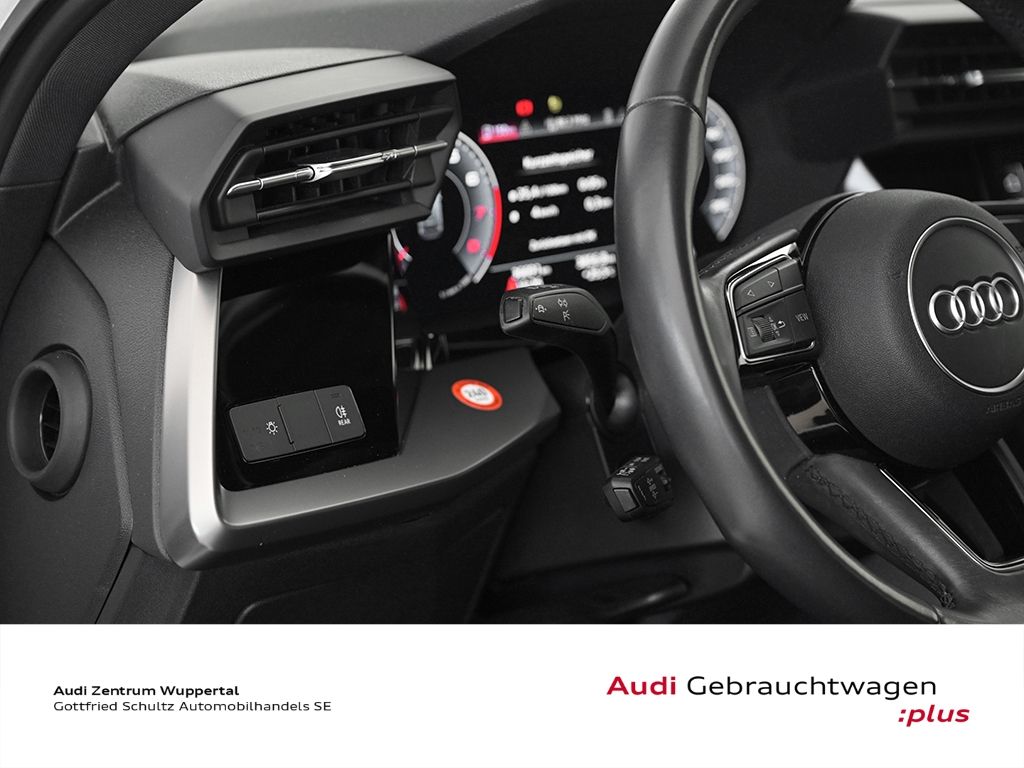 Audi A3 2023 г. Белый, пробег 36689 км