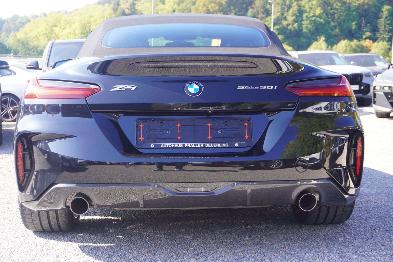 BMW Z4 2025 г. Чёрный, пробег 15600 км