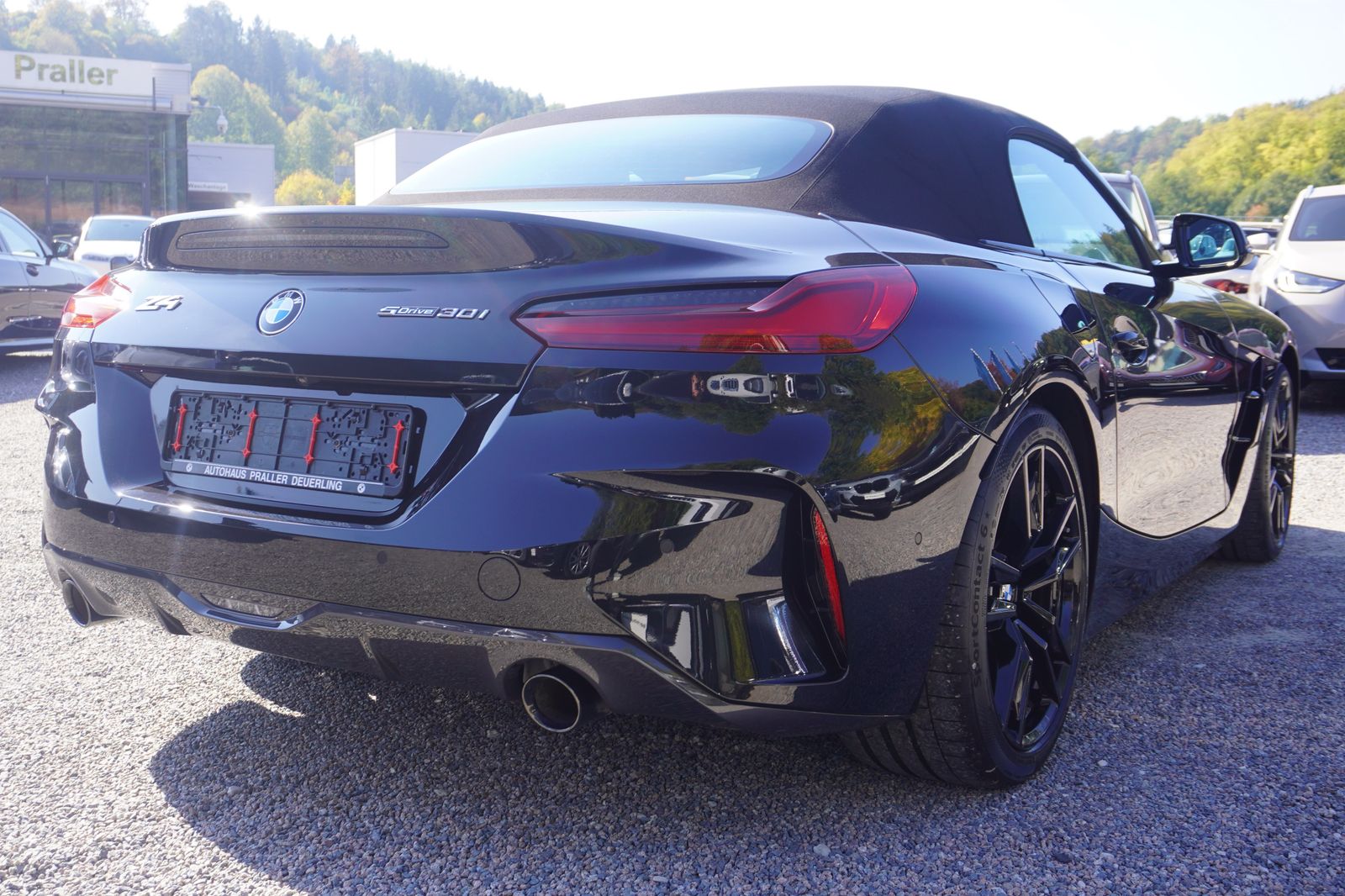 BMW Z4 2025 г. Чёрный, пробег 15600 км