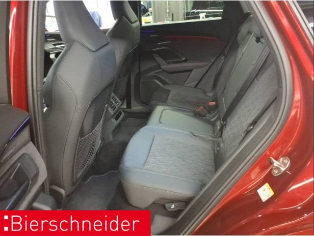 Audi Q5 2026 г. Красный, пробег 7118 км