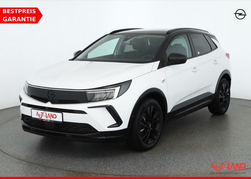 Opel GRANDLAND (X) 2023 г. Белый, пробег 39727 км