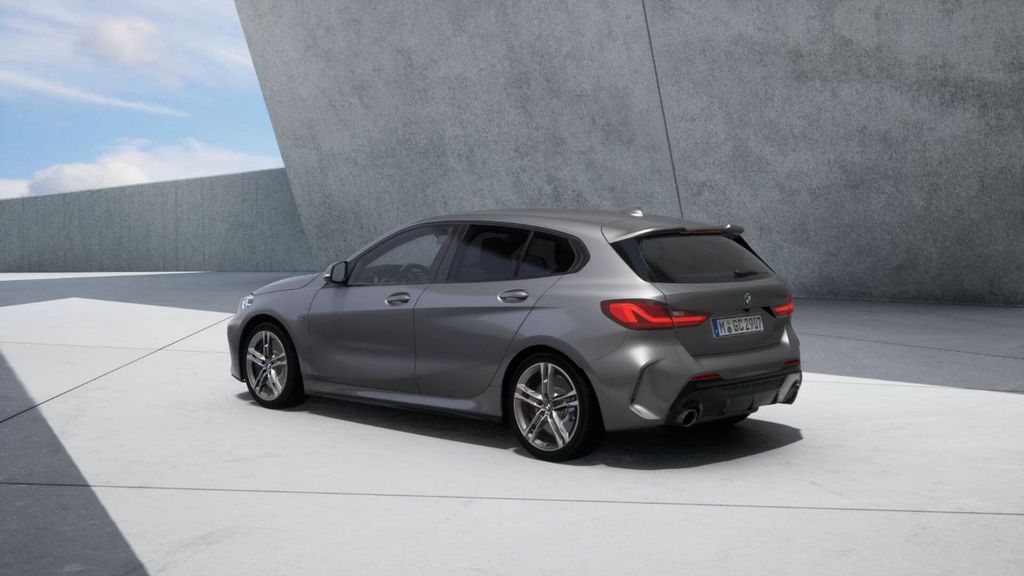BMW M135 2023 г. Серый, пробег 37062 км