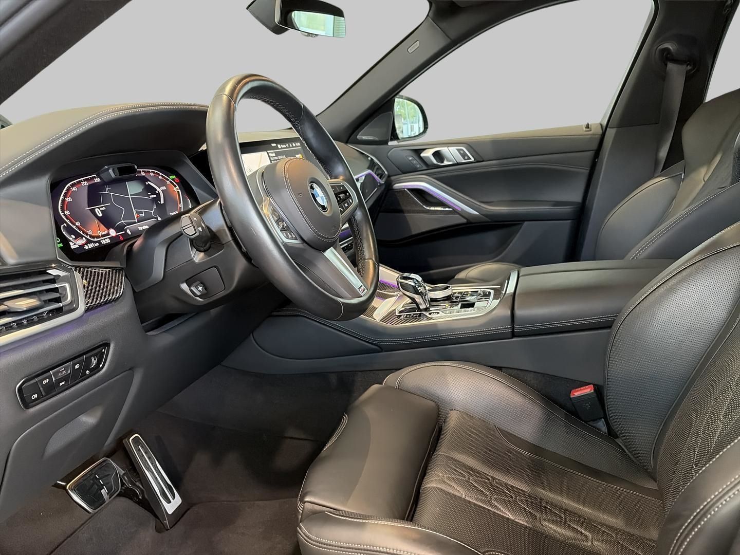 BMW X6 2022 г. Чёрный, пробег 37730 км