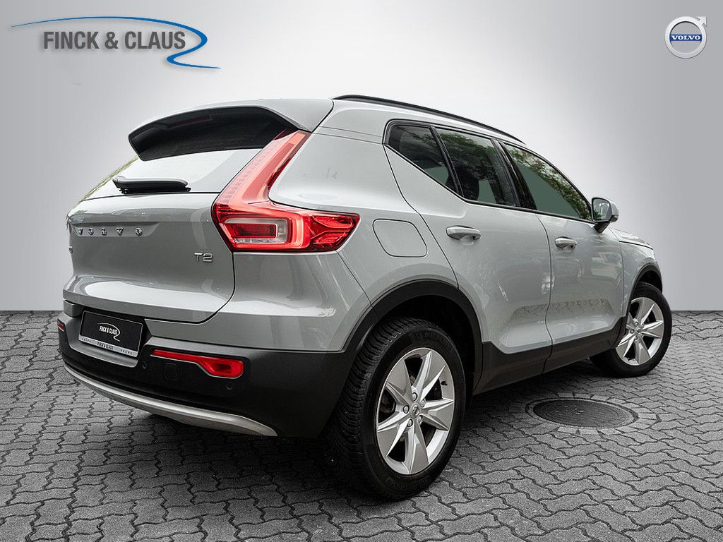 Volvo XC40 2023 г. Серый, пробег 39500 км